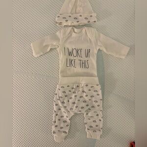 Rae Dunn Cream Baby Bodysuit 0-3 month